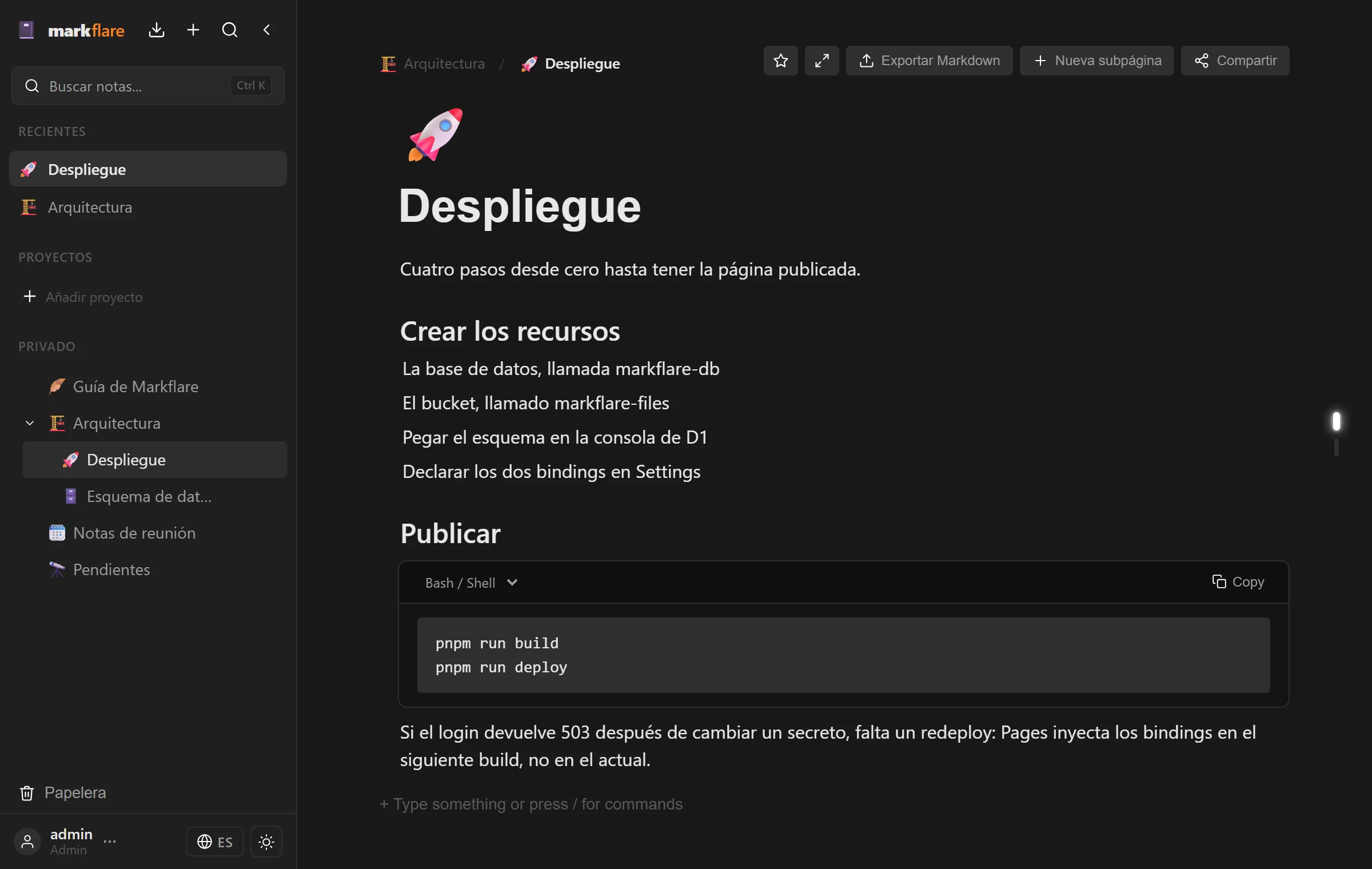La subpágina Despliegue dentro de Arquitectura, con una lista de pasos y un bloque de código de terminal.